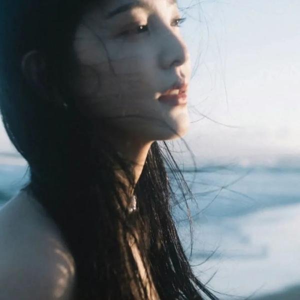 疯狗与格拉瑞小姐